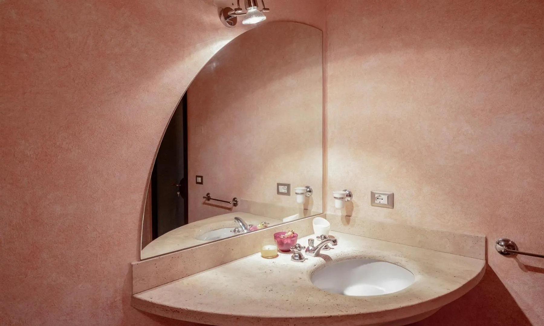 Tuscan Tempo Cozy Medieval Apt In Chianti Barberino di Val dʼElsa Apartament